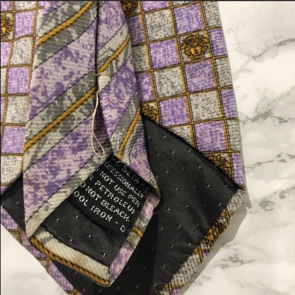 Versace Purple Grey Checkered Medusa Print Tie EUC - Picture 6 of 6